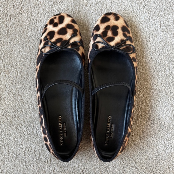 Vince Camuto x Emily Travis Reese Ballet Flat, Size 8 - Picture 2 of 7
